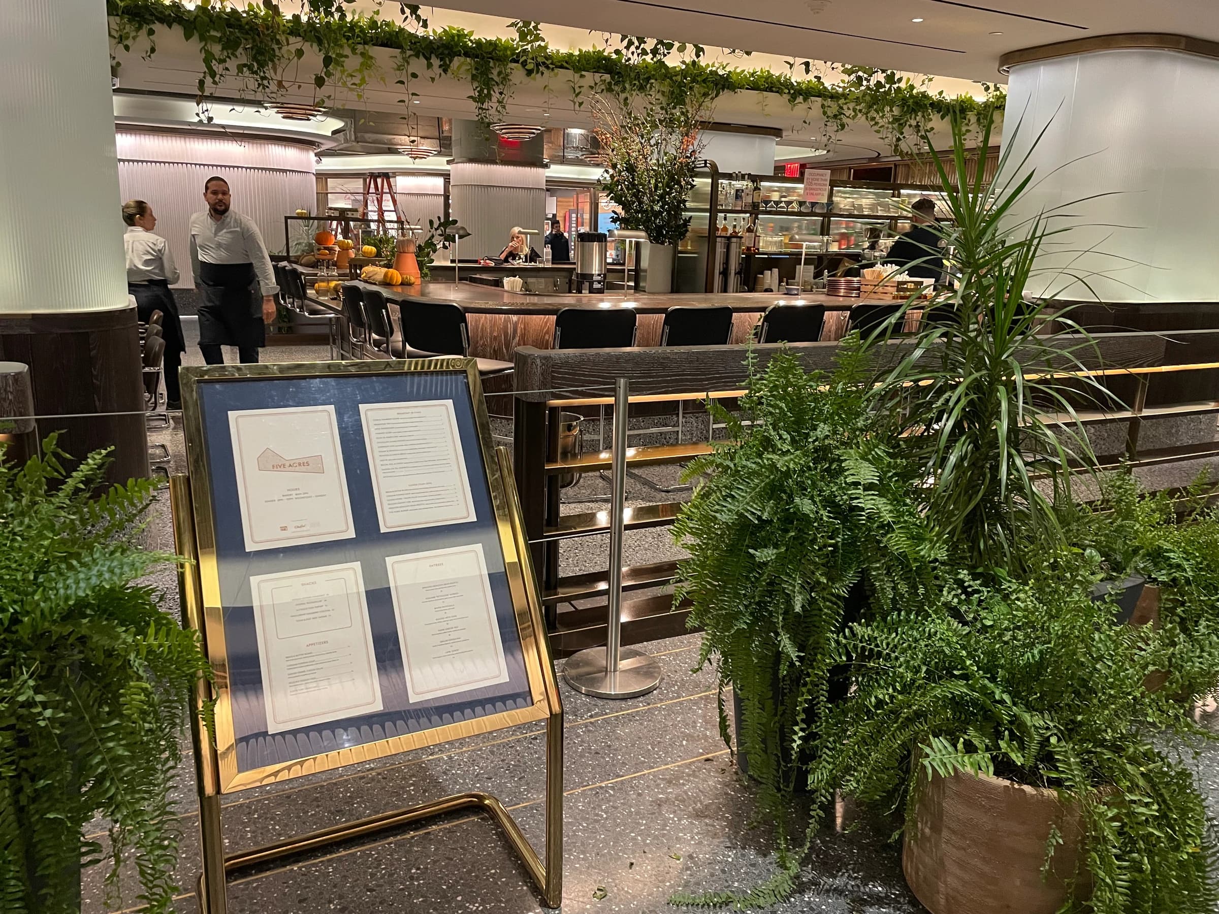 5 Acres Restaurant landscape