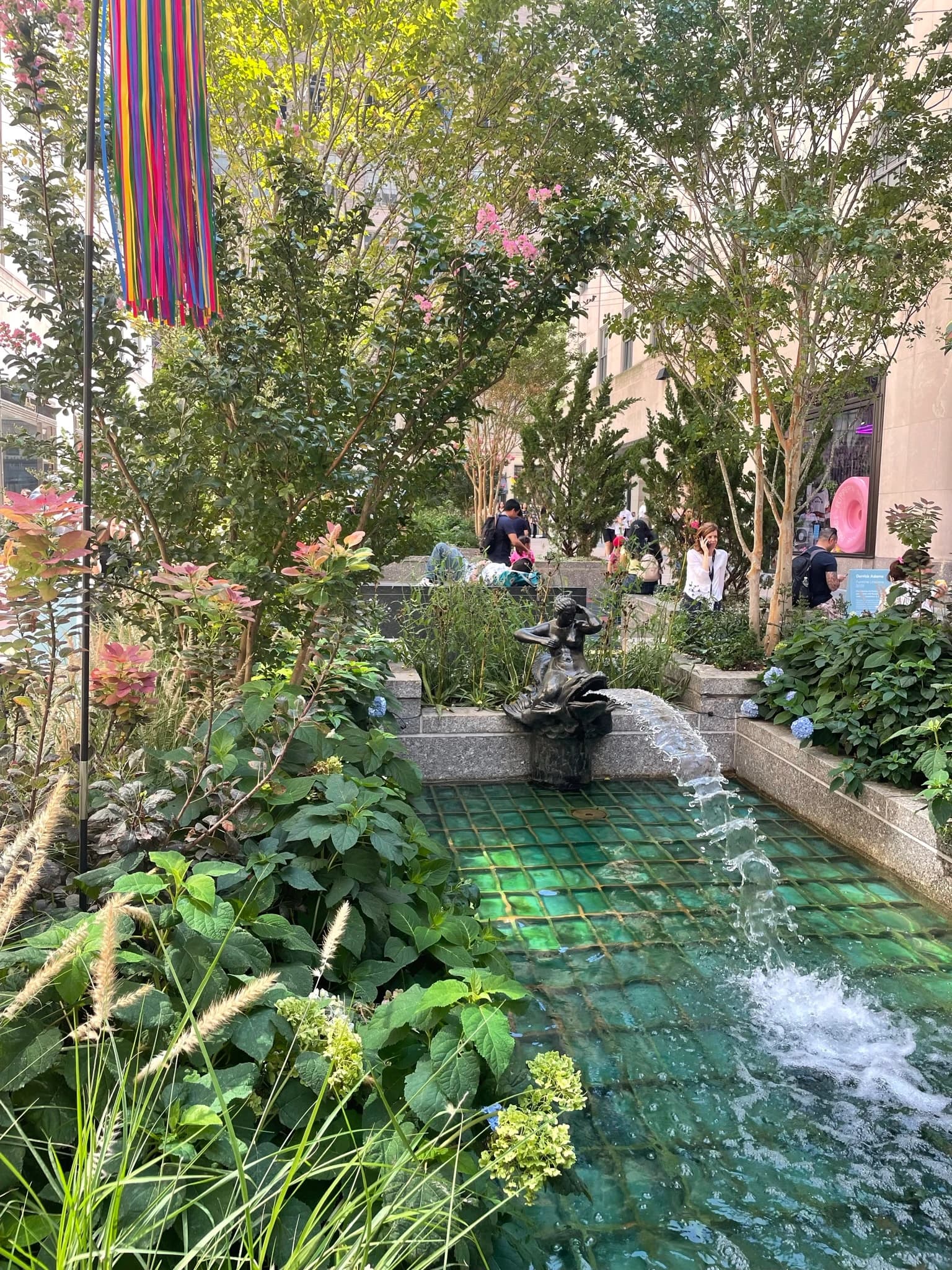 Channel Gardens at Rockefeller Center - Image 1